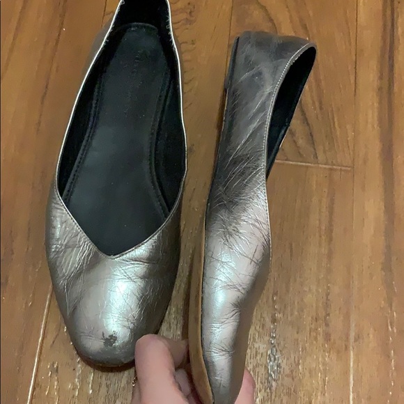 Rebecca minkoff metallic silver flats size 8.5 - Picture 5 of 8